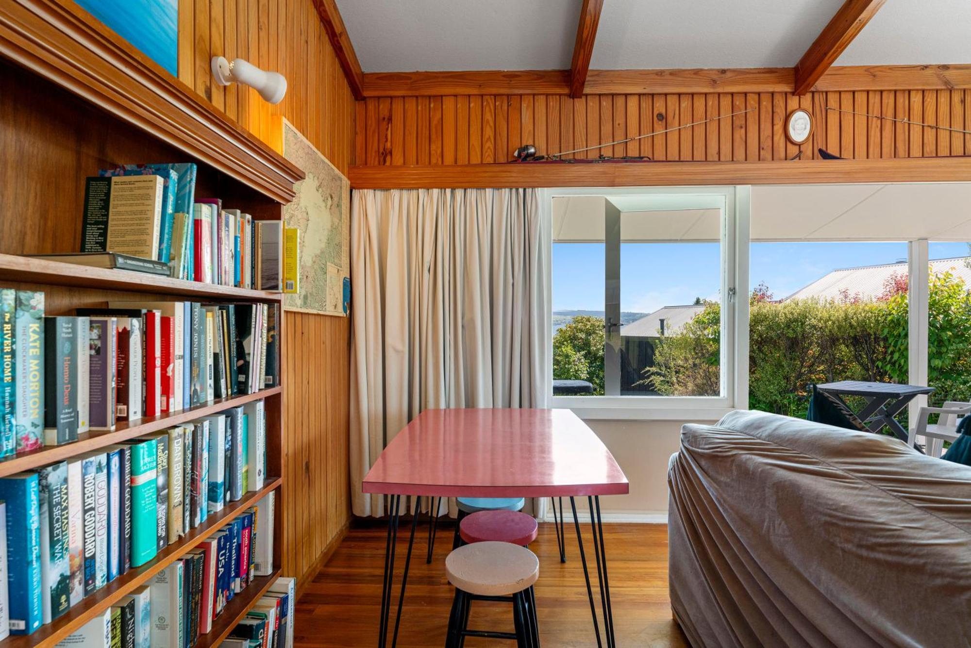 Lakeview Cottage - Rainbow Point Holiday Home Taupo Eksteriør bilde