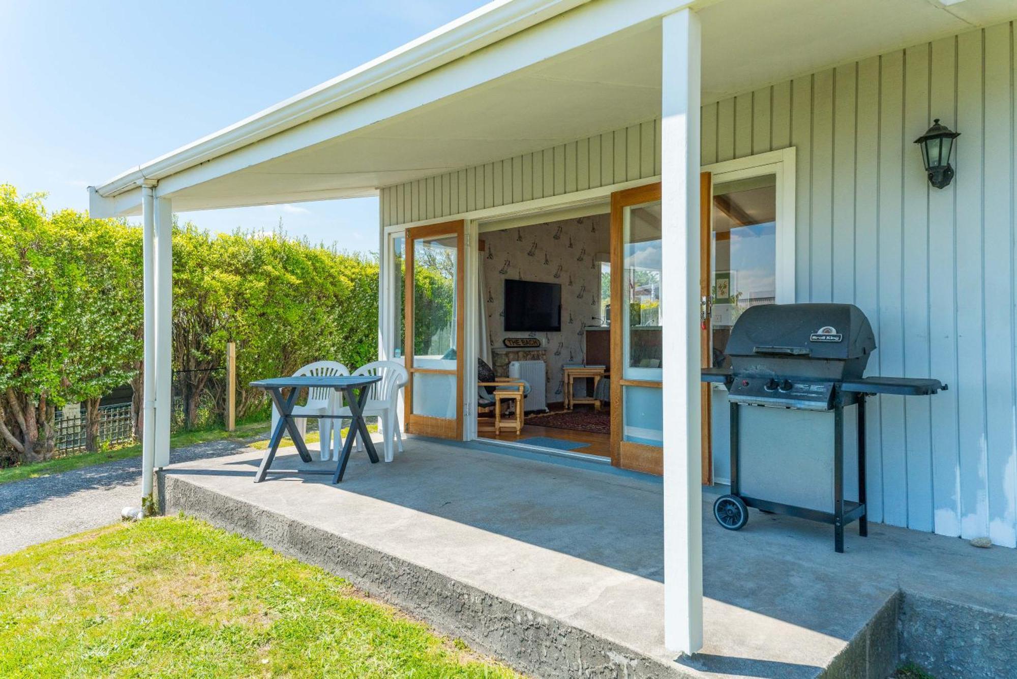 Lakeview Cottage - Rainbow Point Holiday Home Taupo Eksteriør bilde